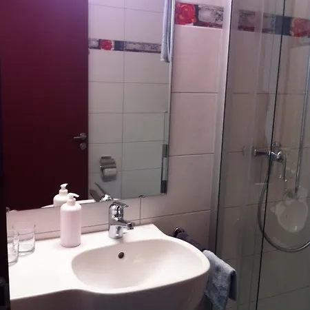 Chemihuette Hotell *